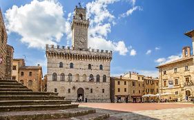 Il Loggione,Montepulciano Esperienza Toscana, 150 Mt Da Piazza Grande