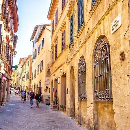 Il Loggione,Montepulciano Esperienza Toscana, 150 Mt Da Piazza Grande Esterno foto
