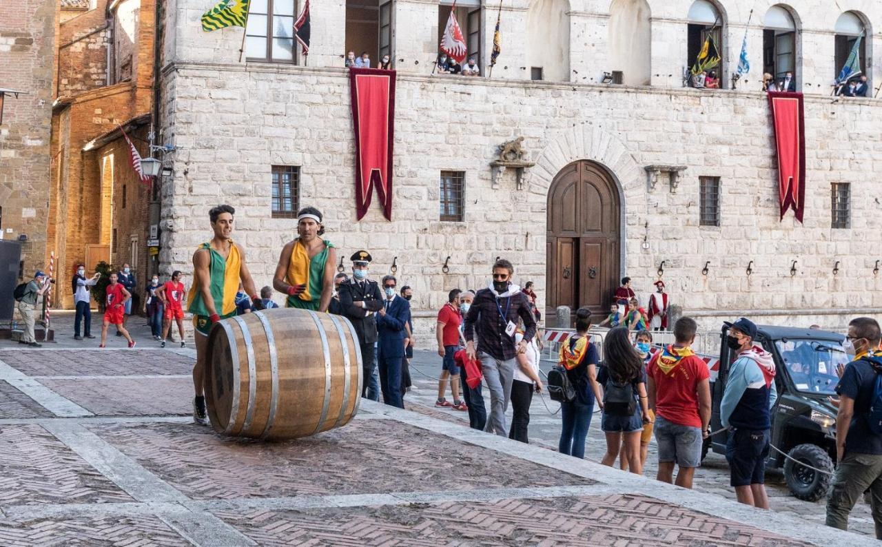 Il Loggione,Montepulciano Esperienza Toscana, 150 Mt Da Piazza Grande Esterno foto
