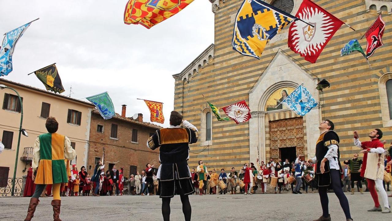 Il Loggione,Montepulciano Esperienza Toscana, 150 Mt Da Piazza Grande Esterno foto